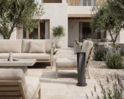 1-foto-esterno-helira-lampada-solare-da-esterno