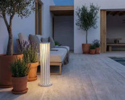 5-foto-sera-piscina-helira-lampada-solare-da-esterno