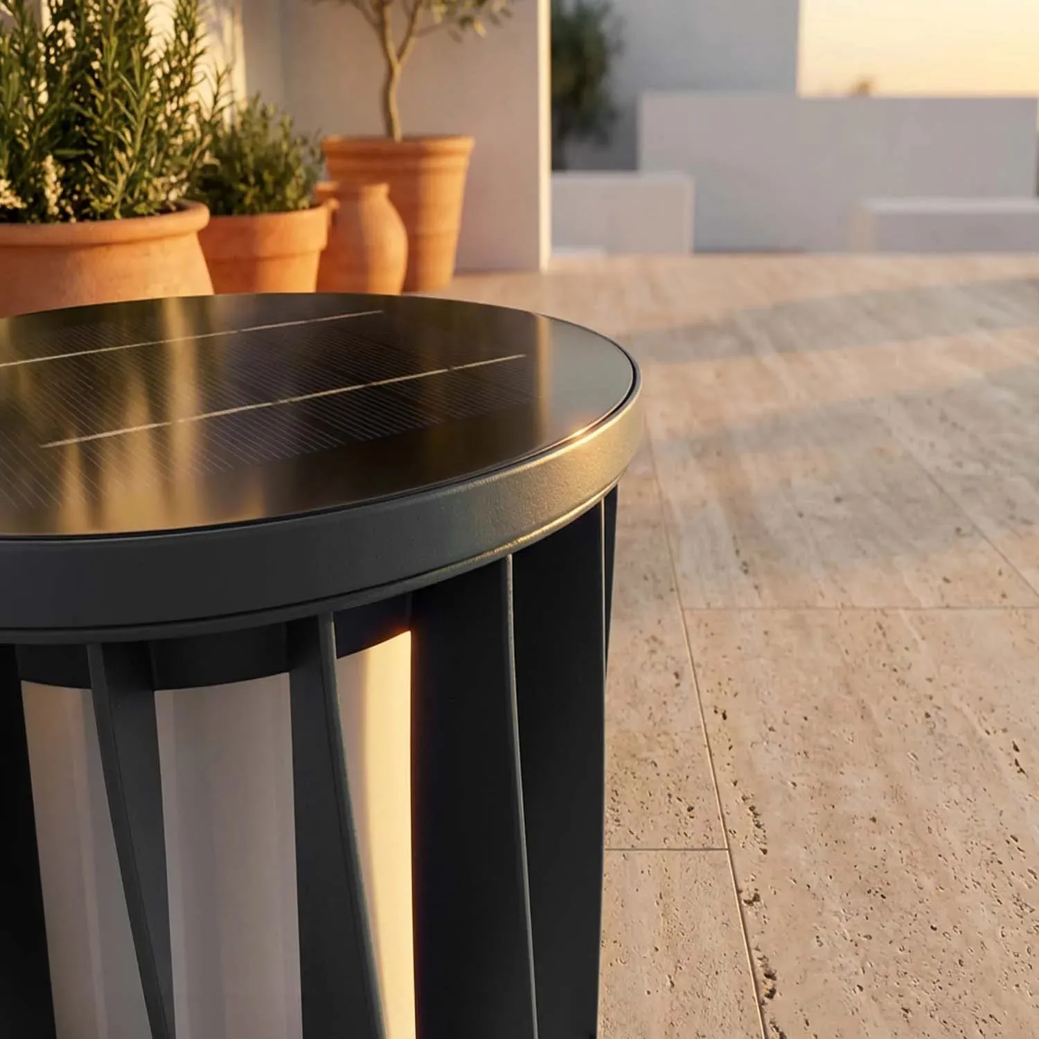 dettaglio-pannello-helira-lampada-solare-da-esterno